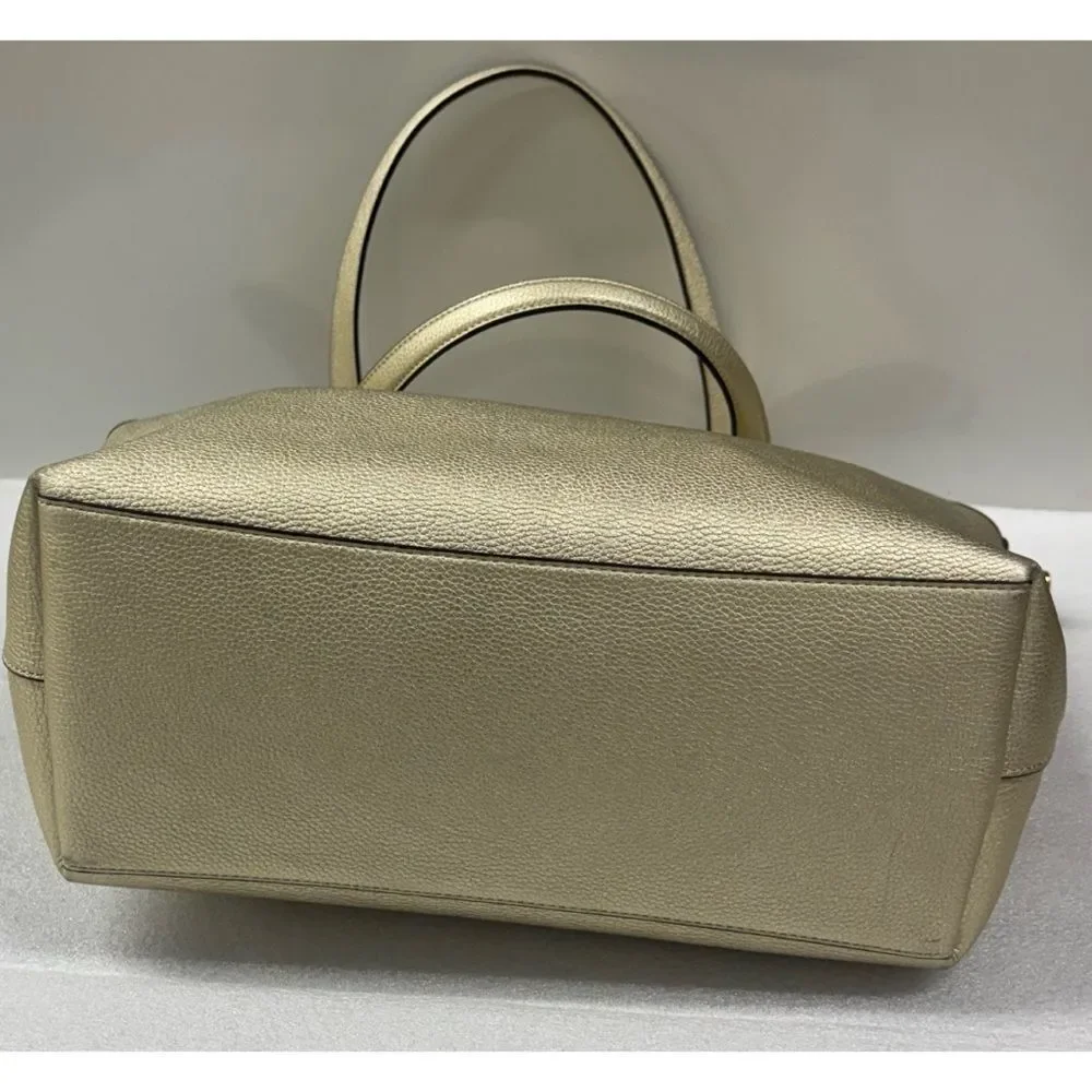 Rare Coach 1941 Everyday Metallic
Leather Tote Bag - Picture 8 of 12